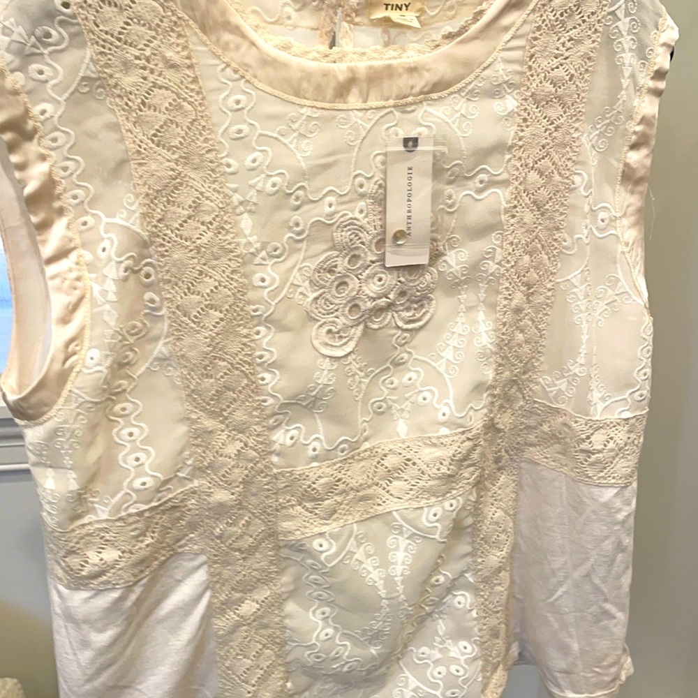 Size small Anthropology cotton and lace shirt